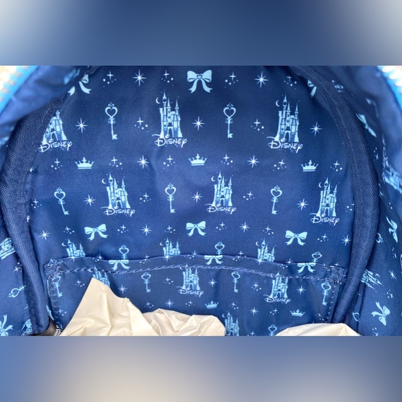 Cinderella Castle♠️Glow In The Dark Backpack main image 7